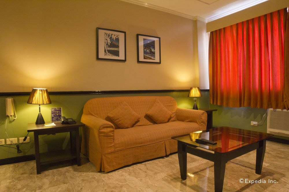 Fernandina 88 Suites Hotel Quezon City Ngoại thất bức ảnh