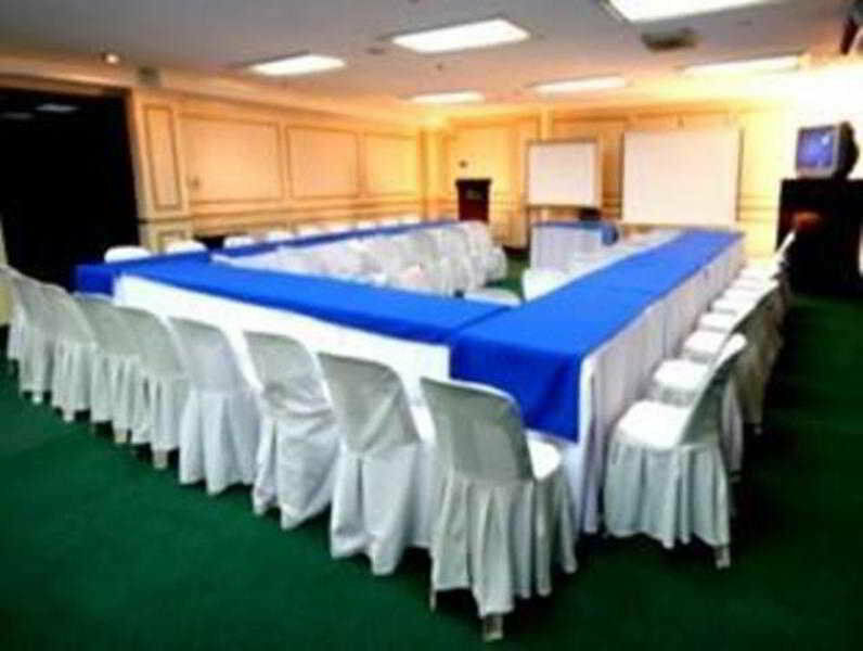 Fernandina 88 Suites Hotel Quezon City Ngoại thất bức ảnh